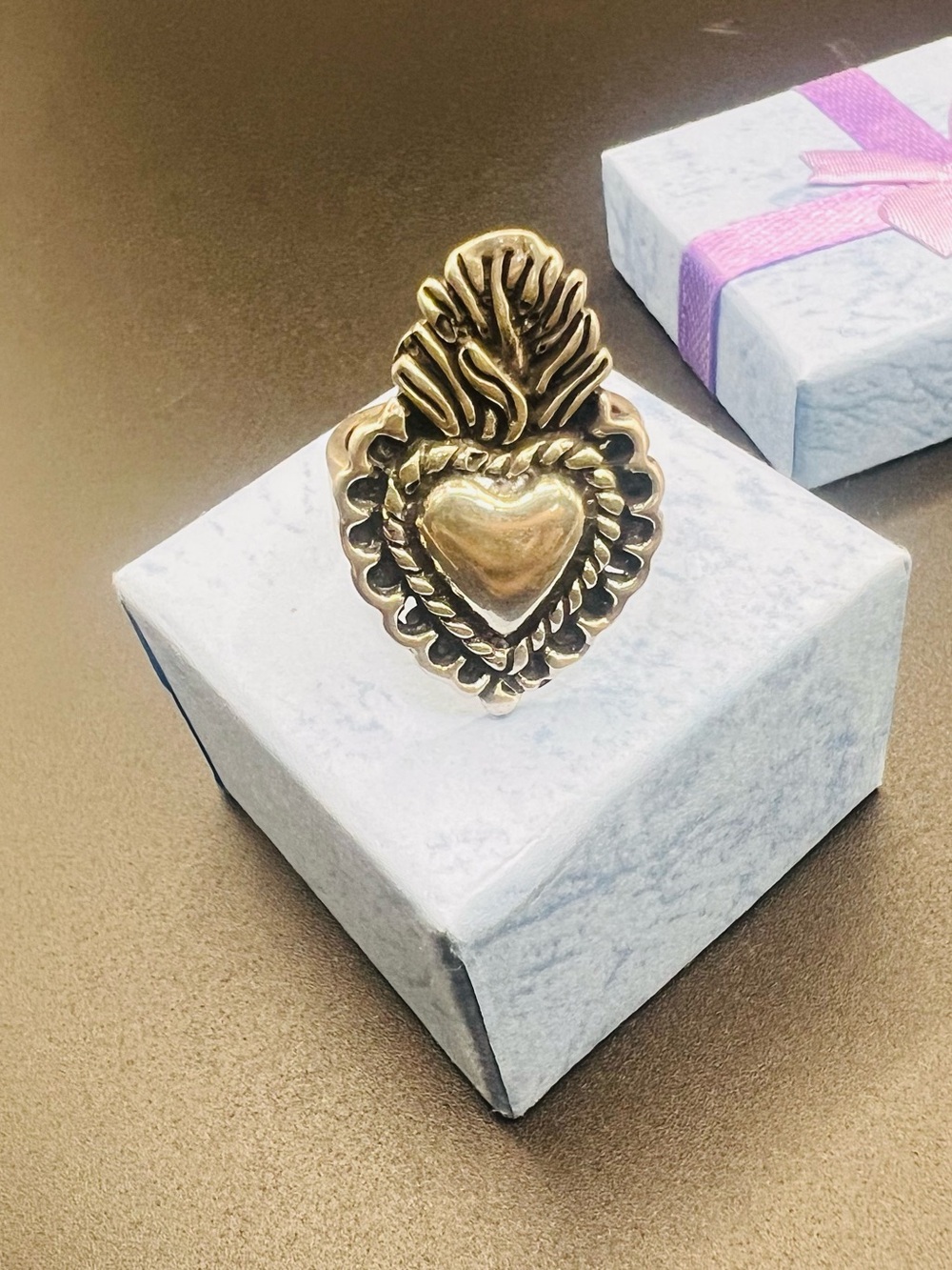 Frida Kahlo heart Ring, Sterling Silver 925
Size: 6.5
